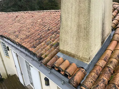 Image de Couvreur VISSE - Urgence réparation fuite - Nettoyage toiture - Traitement Toiture - Ravalement façade Vendée 85