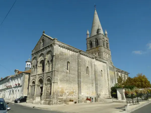 Prix Isolation Extérieure Prix isolation extérieure Roullet-Saint-Estèphe